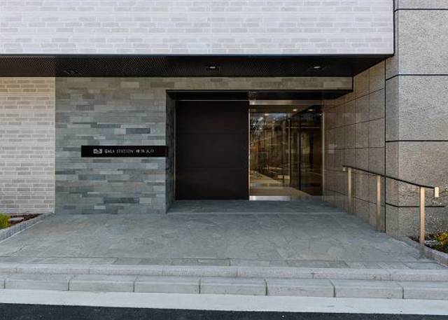 2/5 エントランス