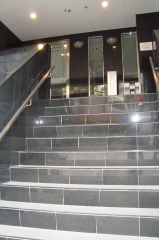 3/3 エントランス