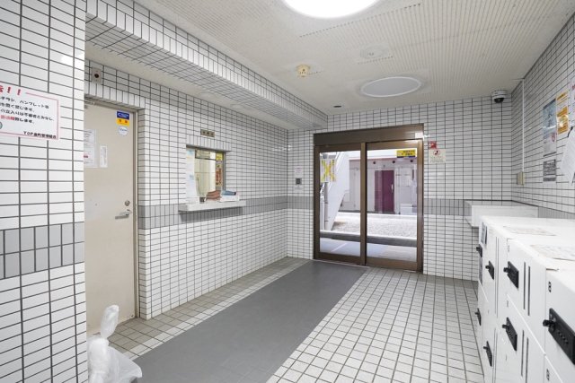 6/11 エントランス