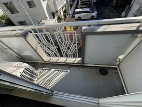 13/16 バルコニー