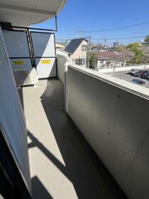 13/16 バルコニー