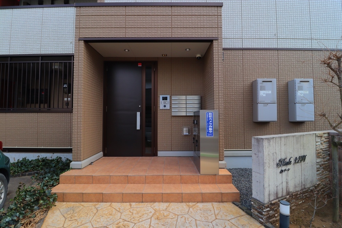 15/25 エントランス