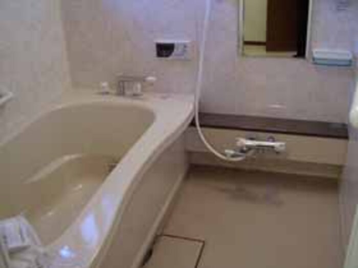 3/7 浴室