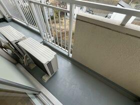 13/16 バルコニー