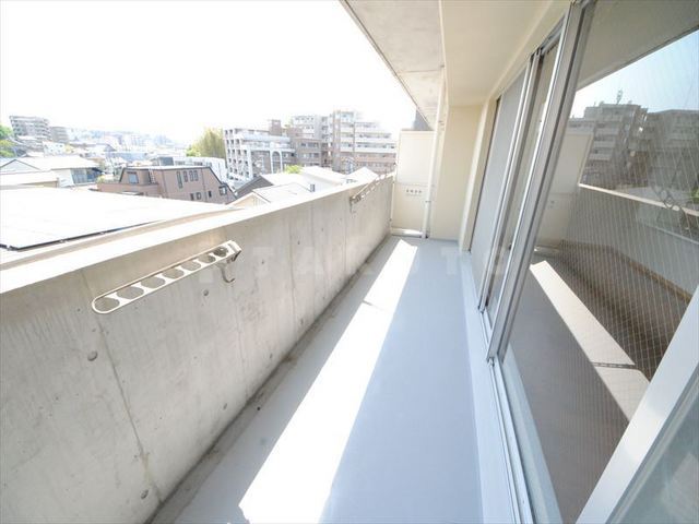 19/30 バルコニー