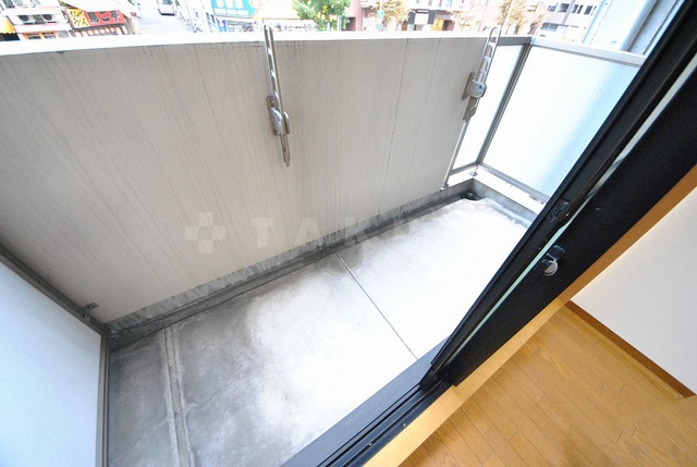 20/30 バルコニー