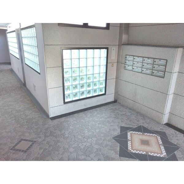 6/6 エントランス