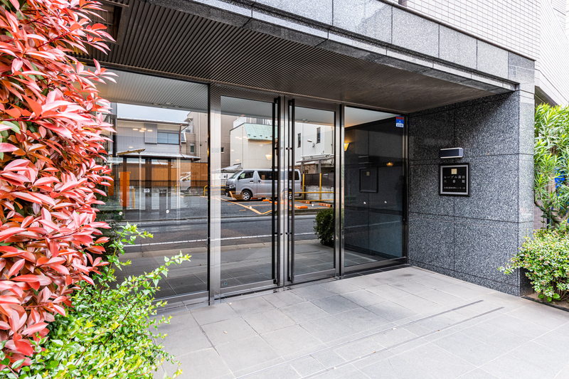 5/8 エントランス