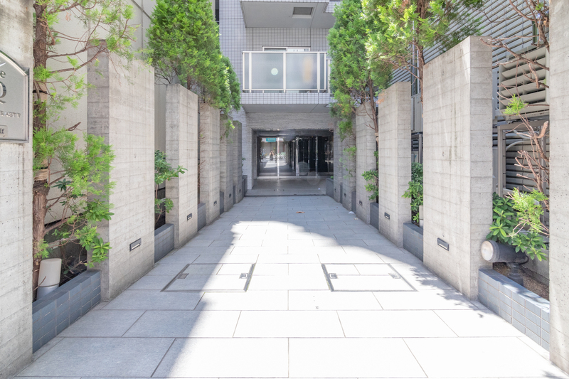 5/5 エントランス