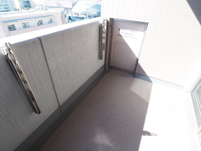 13/22 バルコニー