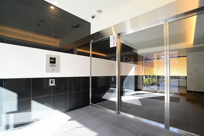 13/21 エントランス