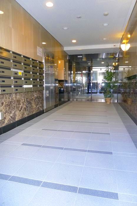 15/20 エントランス