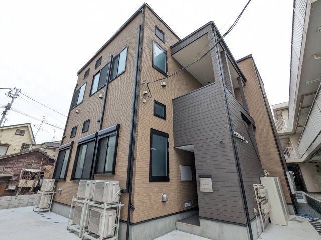 1/16 外観