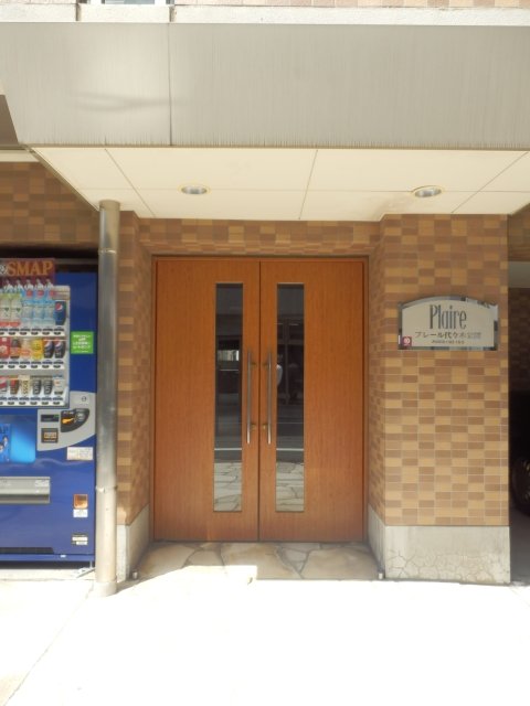 15/16 エントランス