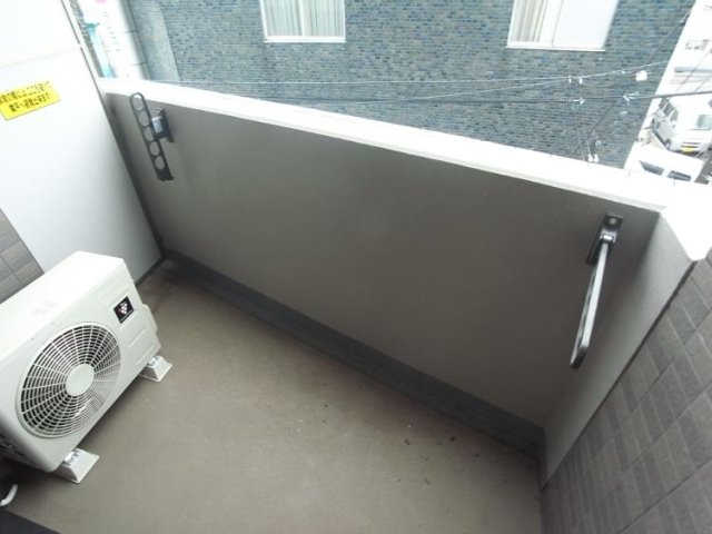 13/25 バルコニー