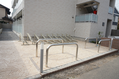 22/30 エントランス