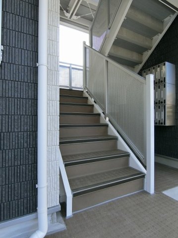 20/20 エントランス