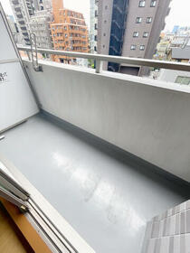 13/16 バルコニー
