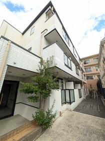 15/15 エントランス