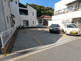 16/18 駐車場