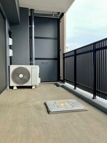 13/16 バルコニー