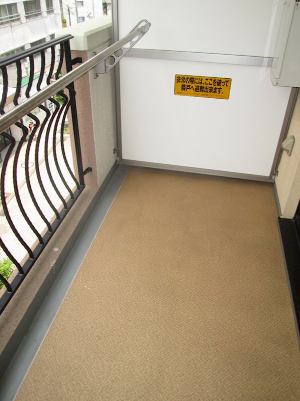 14/21 バルコニー