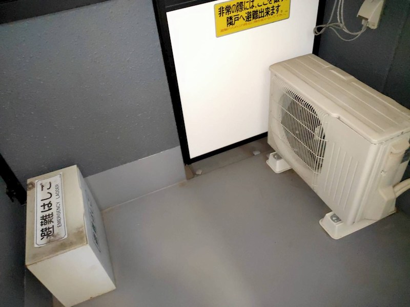 16/23 バルコニー