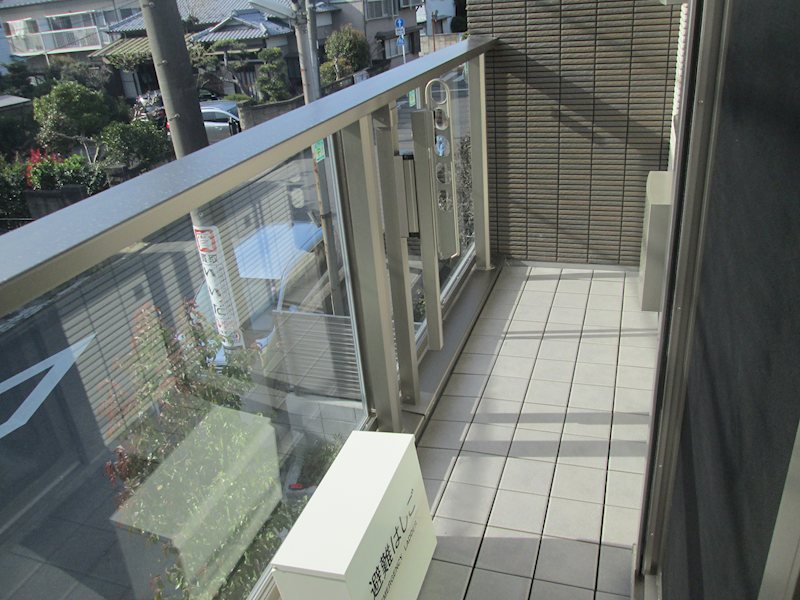 18/20 バルコニー