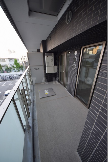 20/30 バルコニー