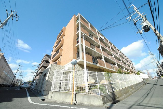 ウェルフェアーの間取り