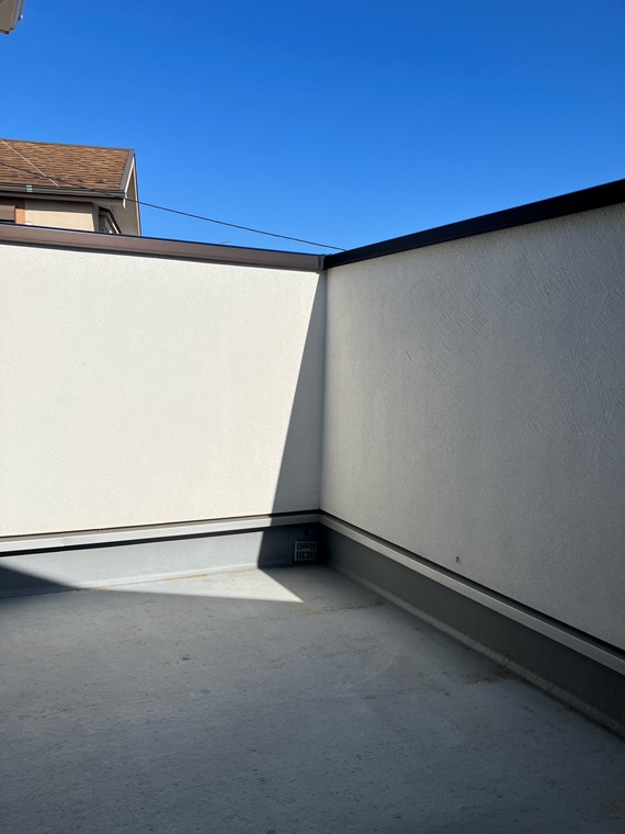 13/19 バルコニー