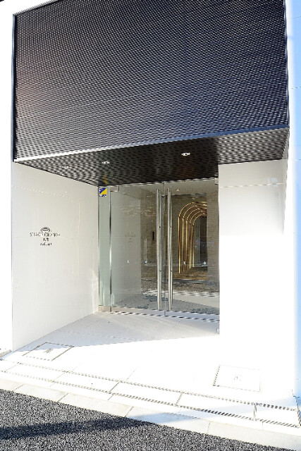 21/21 エントランス