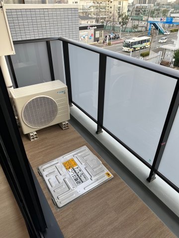 21/29 バルコニー