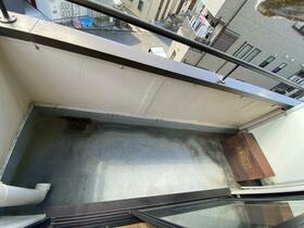 13/14 バルコニー