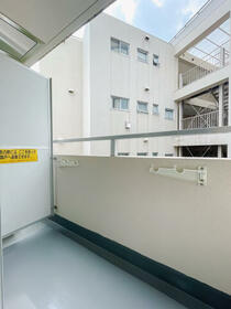 13/16 バルコニー