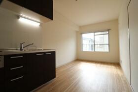 2/11 リビング/ダイニング