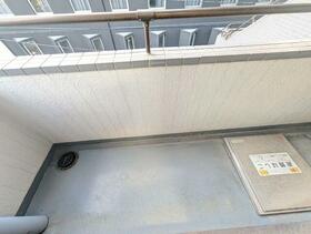 13/13 バルコニー