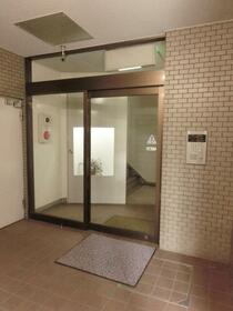 6/11 エントランス