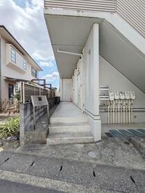 14/14 エントランス