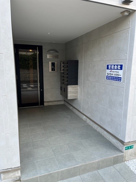 2/6 エントランス