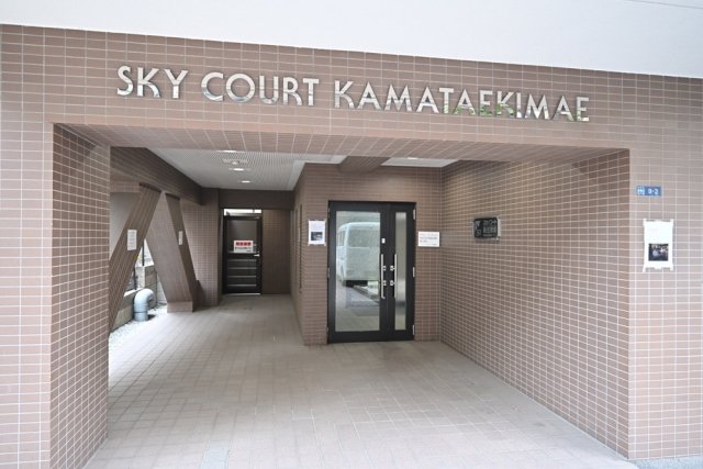 24/30 エントランス