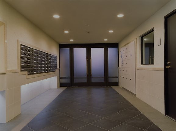 14/14 エントランス