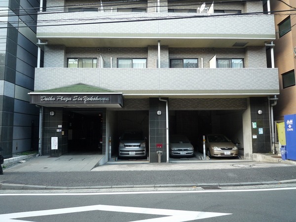 3/4 エントランス