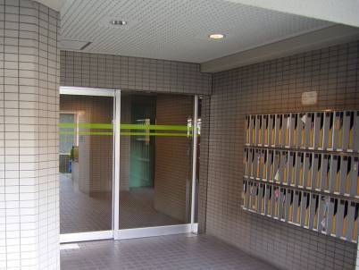 3/3 エントランス