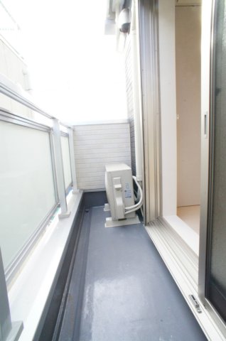 13/27 バルコニー