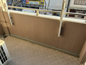 13/17 バルコニー