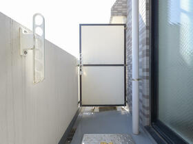 13/16 バルコニー