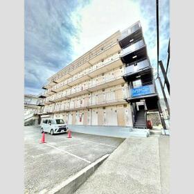 15/16 エントランス