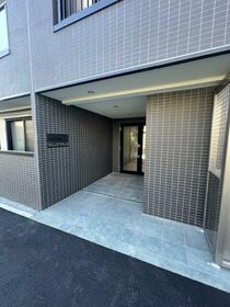 3/5 エントランス