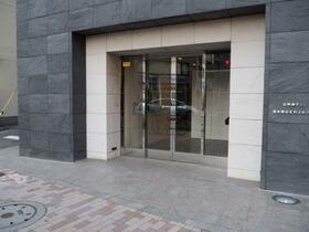 15/15 エントランス